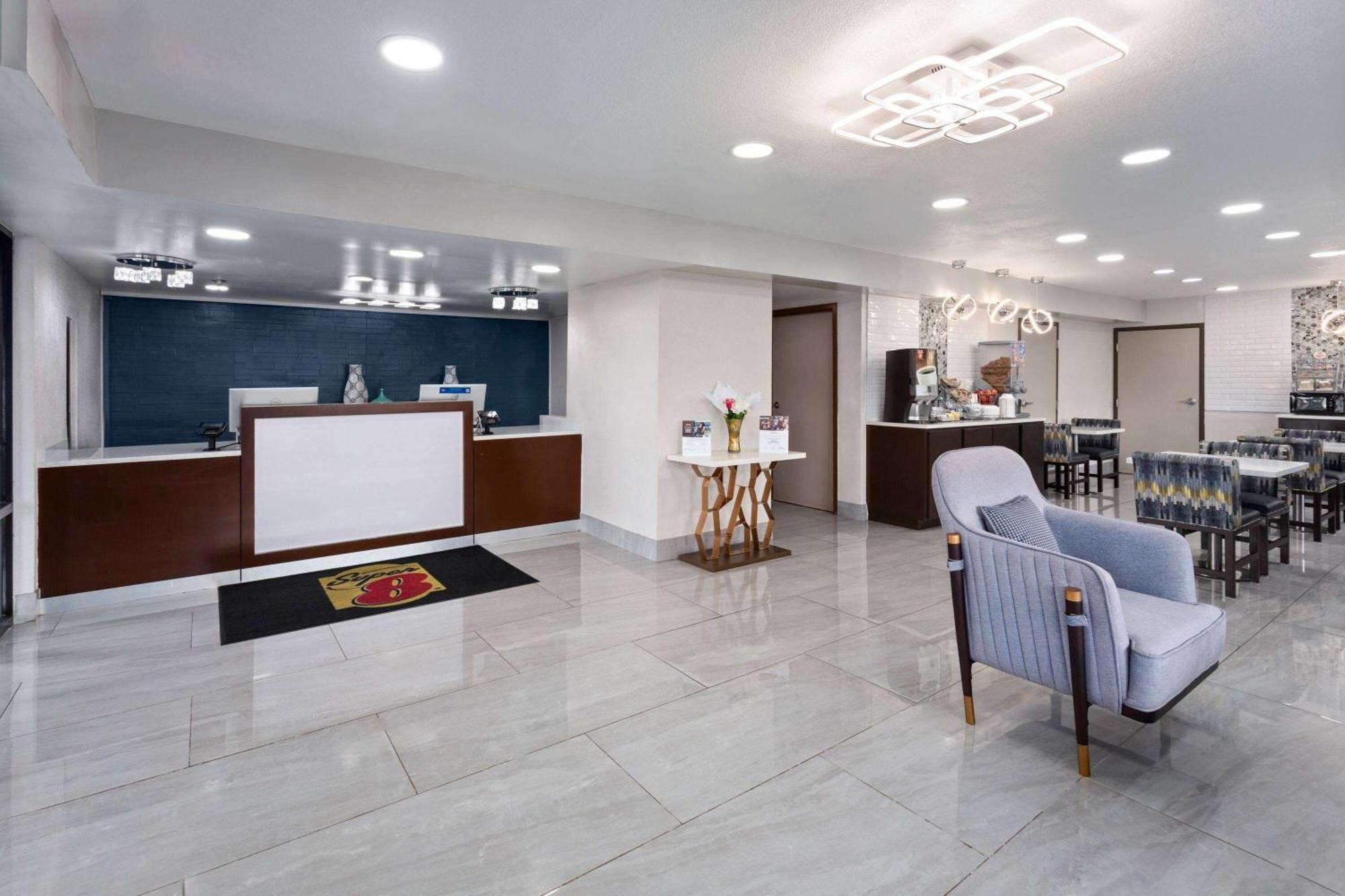 Super 8 By Wyndham Prattville Montgomery Ngoại thất bức ảnh