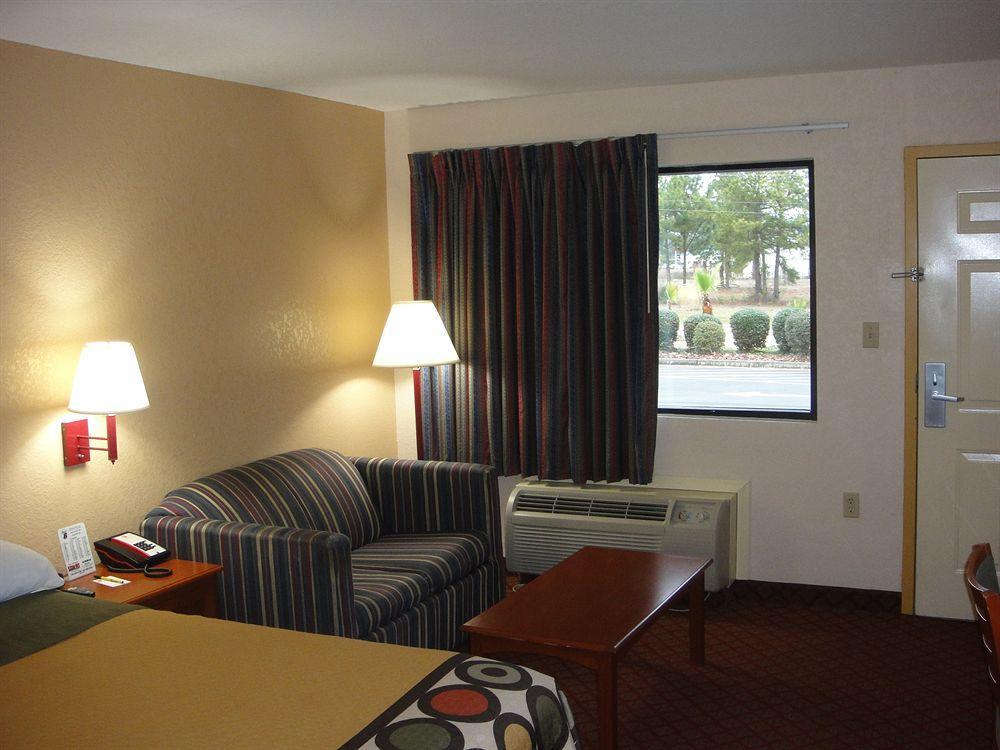 Super 8 By Wyndham Prattville Montgomery Ngoại thất bức ảnh