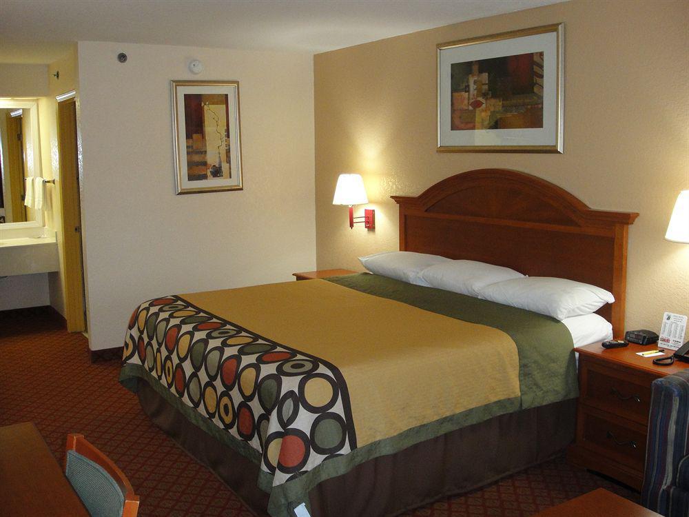 Super 8 By Wyndham Prattville Montgomery Ngoại thất bức ảnh